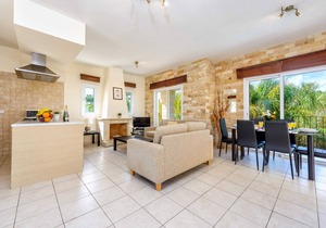 Villa Di Gio - Stunning Beach-Side Villa, Protaras