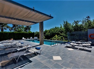 Holiday Kos Stadt Persons Bedrooms | Zipari