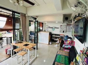 Muang Chiang Mai | Wua Lai