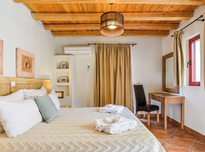 Varos Village Boutique Hotel | Varos