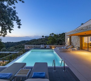 Atrium Villas 
