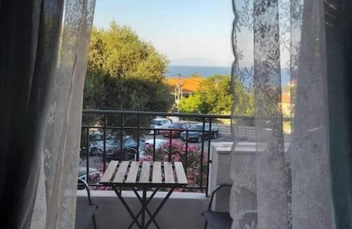 Afytos Apartment | Διαμέρισμα με θέα θάλασσα στην περιοχή της Αθύτου