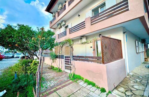 Nea Alikarnassos Apartment | 100 m² Apartment ∙ 2 bedrooms ∙ 7 guests