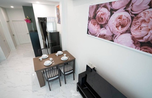 Kanchanaburi House | 100 m² House ∙ 2 bedrooms ∙ 4 guests