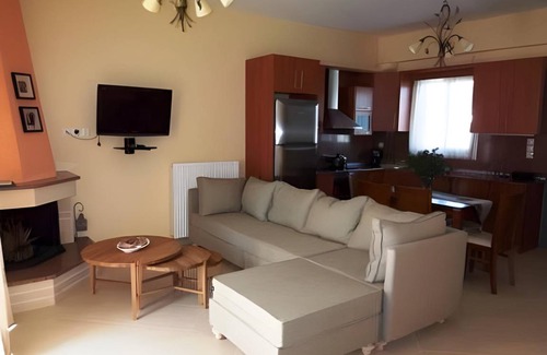 Karvelas Resort | 100 m² Resort ∙ 3 bedrooms ∙ 6 guests