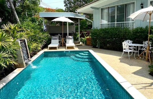 San Sai Bed & Breakfast | 103 m² Bed and breakfast ∙ 4 bedrooms ∙ 9 guests