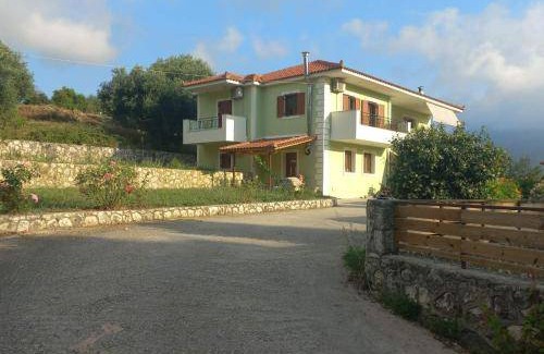 Eleios-Pronnoi Apartment | 110 m² Apartment ∙ 3 bedrooms ∙ 6 guests