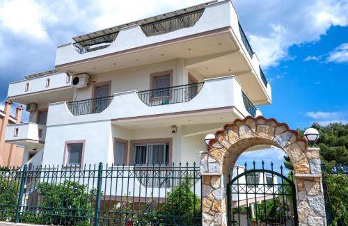 Kineta Apartment | 110 m² Apartment ∙ 3 bedrooms ∙ 8 guests