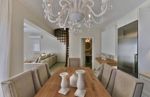 Kalamaki House | 110 m² House ∙ 2 bedrooms ∙ 4 guests