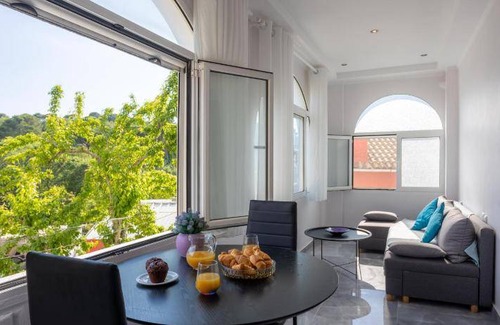 Corfu Apartment | 113 m² Apartment ∙ 3 bedrooms ∙ 6 guests