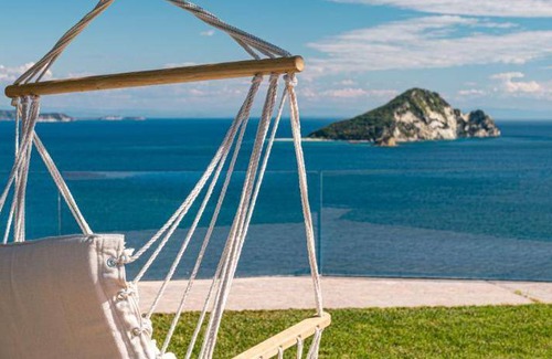 Limni Keri Resort | 120 m² Resort ∙ 4 bedrooms ∙ 10 guests