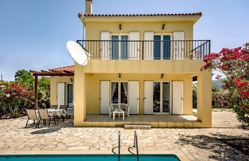 Agrilia Villa | 120 m² Villa ∙ 3 bedrooms ∙ 6 guests