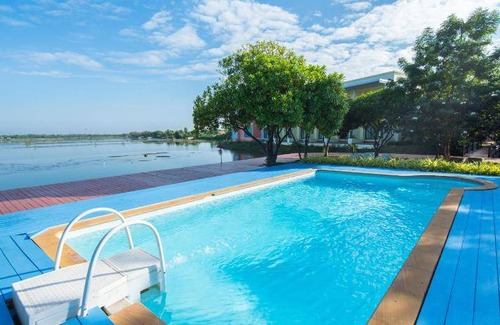Samut Songkhram Resort | 125 m² Resort ∙ 4 bedrooms ∙ 10 guests