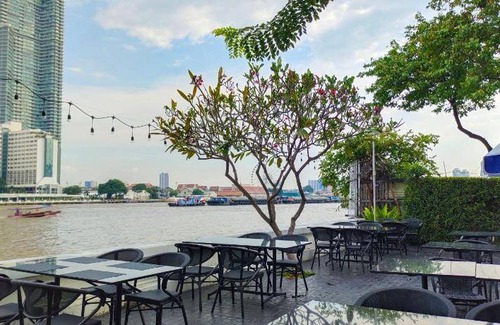 Bang Lamphu Lang Hotel | 128 m² Hotel ∙ 2 bedrooms ∙ 127 guests