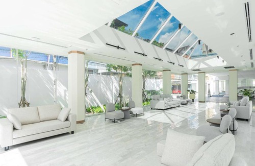Bang Lamphu Lang Hotel | 128 m² Hotel ∙ 2 bedrooms ∙ 127 guests