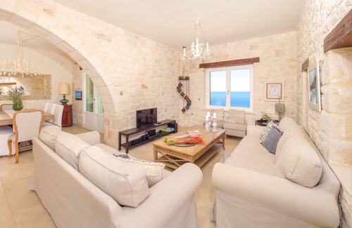 Skinaria Villa | 130 m² Villa ∙ 5 bedrooms ∙ 9 guests