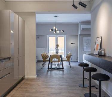 Kypseli Apartment | 143 m² Apartment ∙ 3 bedrooms ∙ 6 guests