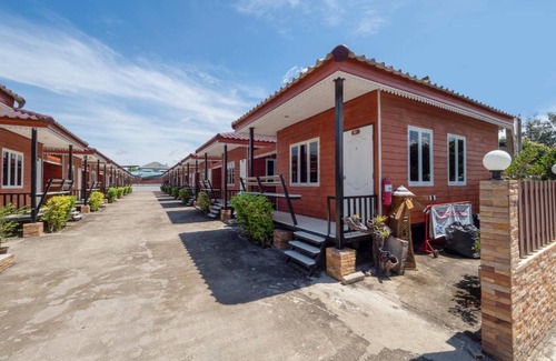Ban Thung Sukla Hotel | 16 m² Hotel ∙ 3 guests