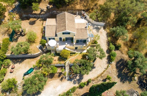 Sfakera Villa | 170 m² Villa ∙ 3 bedrooms ∙ 8 guests