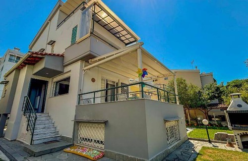 Agia Triada Villa | 176 m² Villa ∙ 4 bedrooms ∙ 9 guests