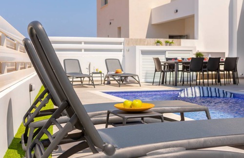 Pernera Villa | 180 m² Villa ∙ 4 bedrooms ∙ 8 guests