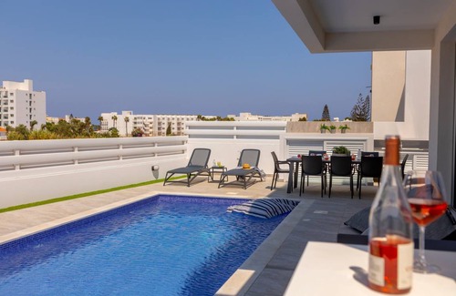 Pernera Villa | 180 m² Villa ∙ 4 bedrooms ∙ 8 guests