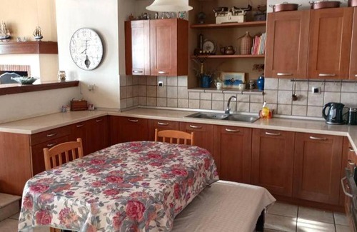 Lesvos Apartment | 200 m² Apartment ∙ 4 bedrooms ∙ 8 guests