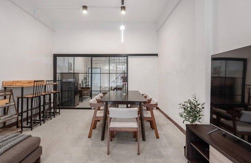 Wang Burapha Phirom House | 200 m² House ∙ 4 bedrooms ∙ 12 guests
