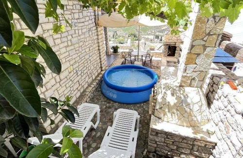 Koumaris House | 220 m² House ∙ 3 bedrooms ∙ 16 guests