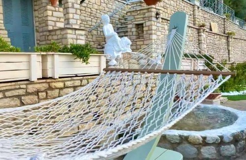 Koumaris House | 220 m² House ∙ 3 bedrooms ∙ 16 guests
