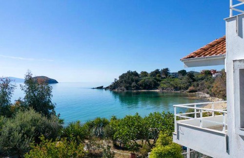 Kavala Villa | 229 m² Villa ∙ 6 bedrooms ∙ 15 guests