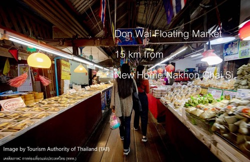 Nakhon Chai Si Hotel | 24 m² Hotel ∙ 2 guests