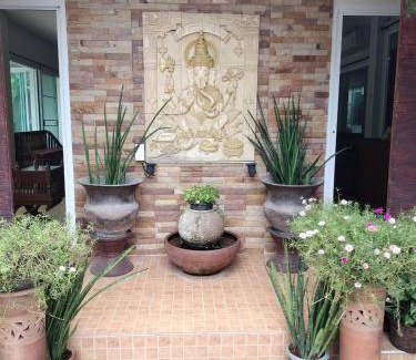 San Pa Thong Hotel | 24 m² Hotel ∙ 2 guests