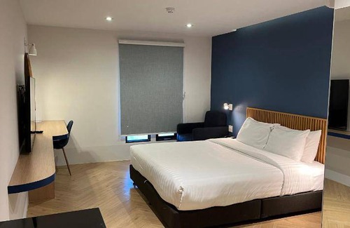 Bang Na Hotel | 24 m² Hotel ∙ 3 guests