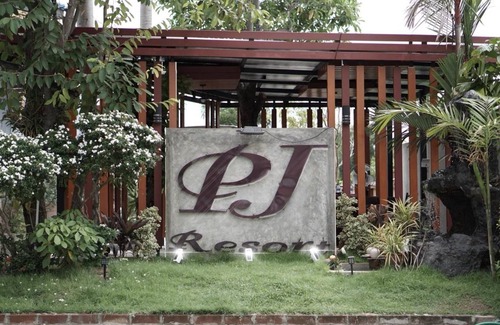 Chonburi Hotel | 24 m² Motel ∙ 2 guests
