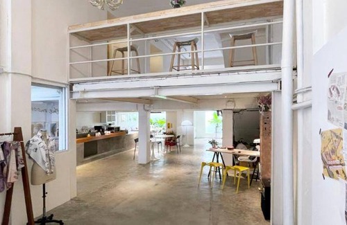 Si Yaek Maha Nak Hotel | 25 m² Hotel ∙ 4 guests