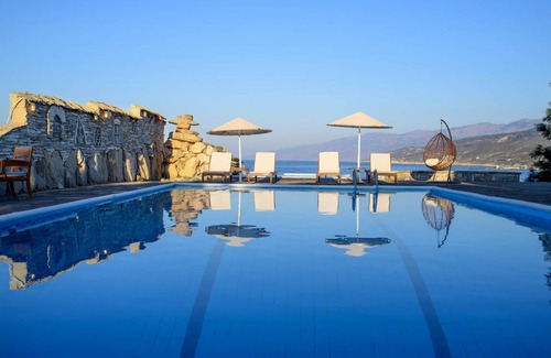 Armenistis Hotel | 25 m² Hotel ∙ 127 guests