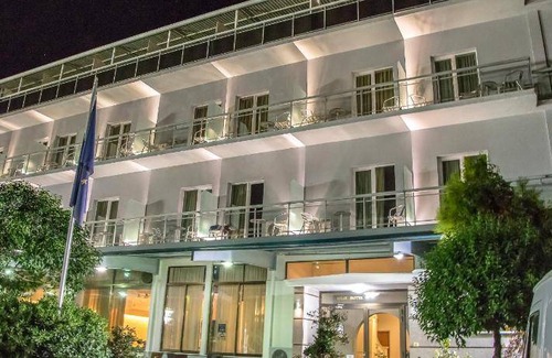 Aigio Hotel | 25 m² Hotel ∙ 3 guests
