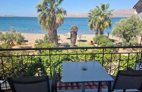 Polichnitos Apartment | 25 m² Serviced apartment ∙ 2 guests