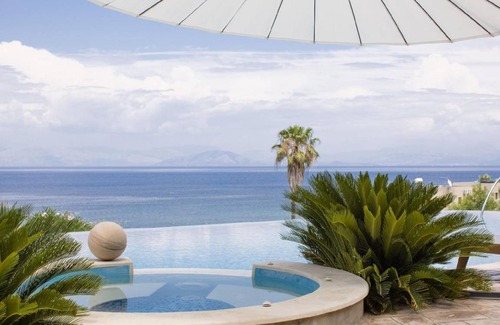 Notos House | 300 m² House ∙ 4 bedrooms ∙ 8 guests