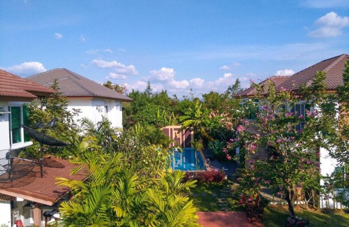 San Kamphaeng Villa | 320 m² Villa ∙ 5 bedrooms ∙ 10 guests