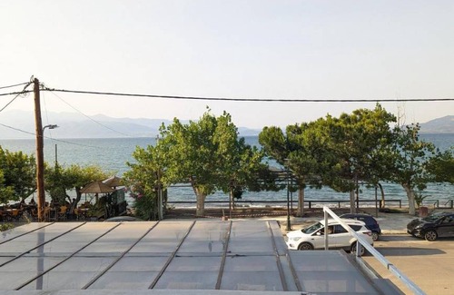 Kamena Vourla Apartment | 34 m² Apartment ∙ 1 bedroom ∙ 3 guests