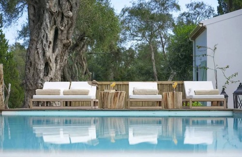 Molos Apartment | 350 m² Apartment ∙ 5 bedrooms ∙ 12 guests