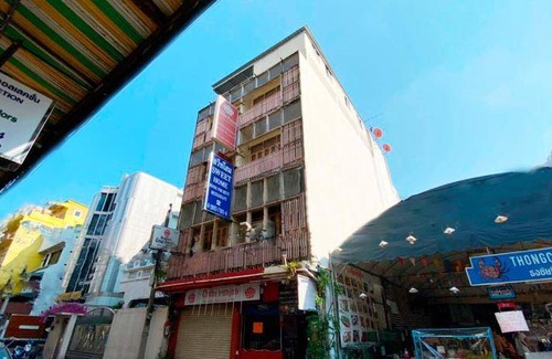Ratchathewi Hotel | 37 m² Hotel ∙ 2 guests