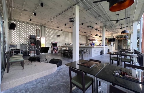 Bang Rak Phatthana Hotel | 40 m² Hotel ∙ 4 guests