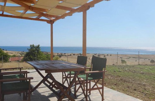 Samothrace House | 40 m² House ∙ 1 bedroom ∙ 4 guests