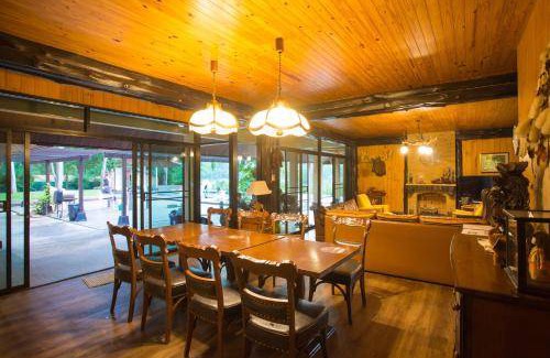 Mu Si House | 400 m² House ∙ 4 bedrooms ∙ 20 guests