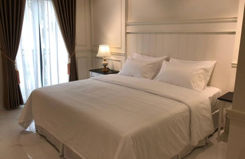 Ang Thong Hotel | 42 m² Hotel ∙ 10 guests