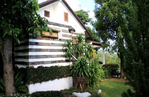 Pong Ta Long Bed & Breakfast | 45 m² Bed and breakfast ∙ 3 bedrooms ∙ 4 guests