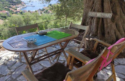 Kioni Apartment | 52 m² Apartment ∙ 1 bedroom ∙ 4 guests